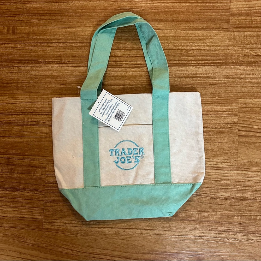 Trader Joe’s Mini Pastel Totes - Green